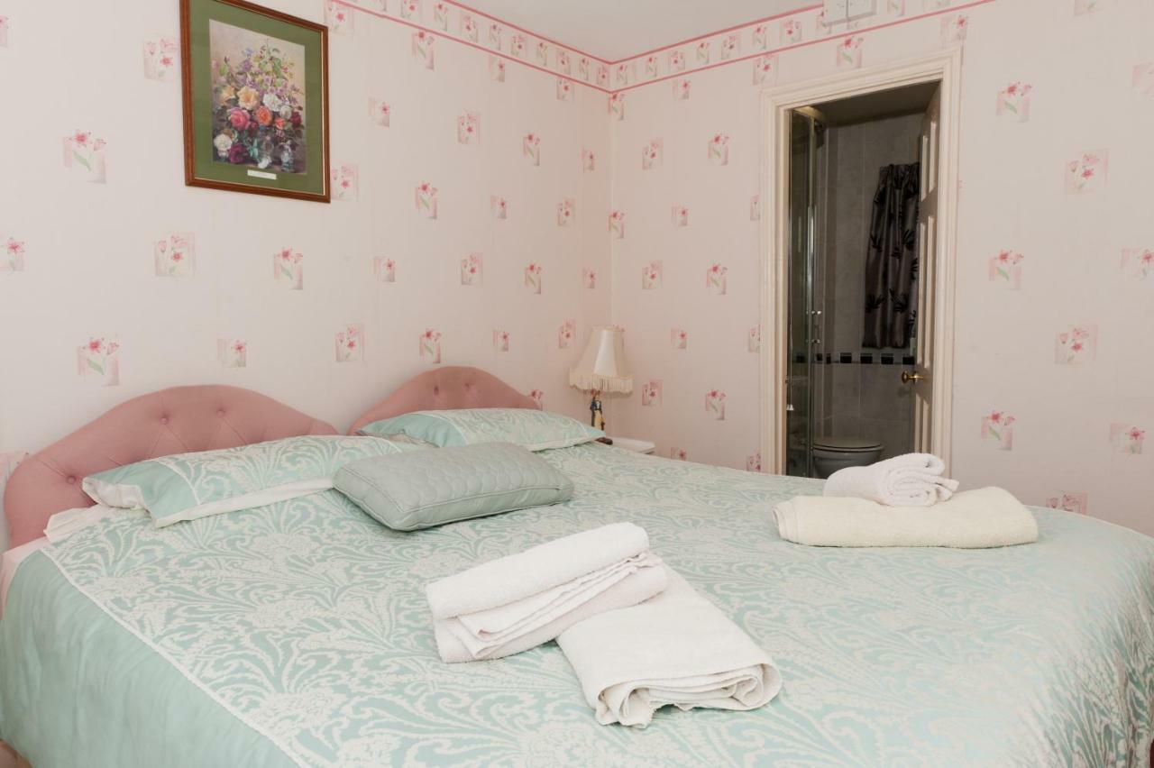 Birtley House Guest House B&B Telford Extérieur photo