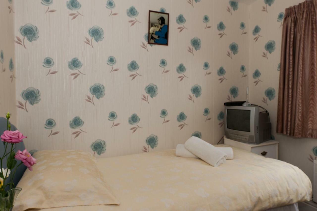 Birtley House Guest House B&B Telford Extérieur photo