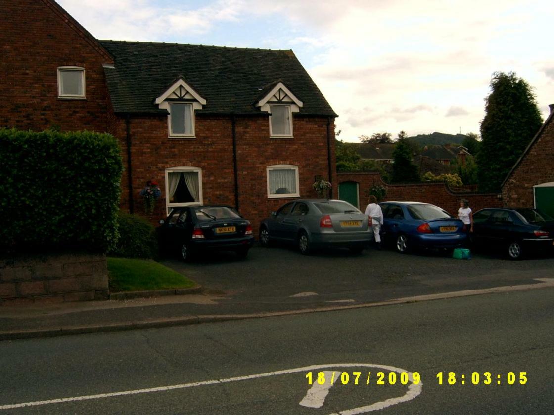 Birtley House Guest House B&B Telford Extérieur photo